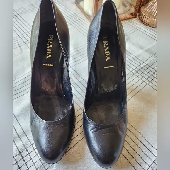 Prada Round Toe Heels - Picture 1 of 13